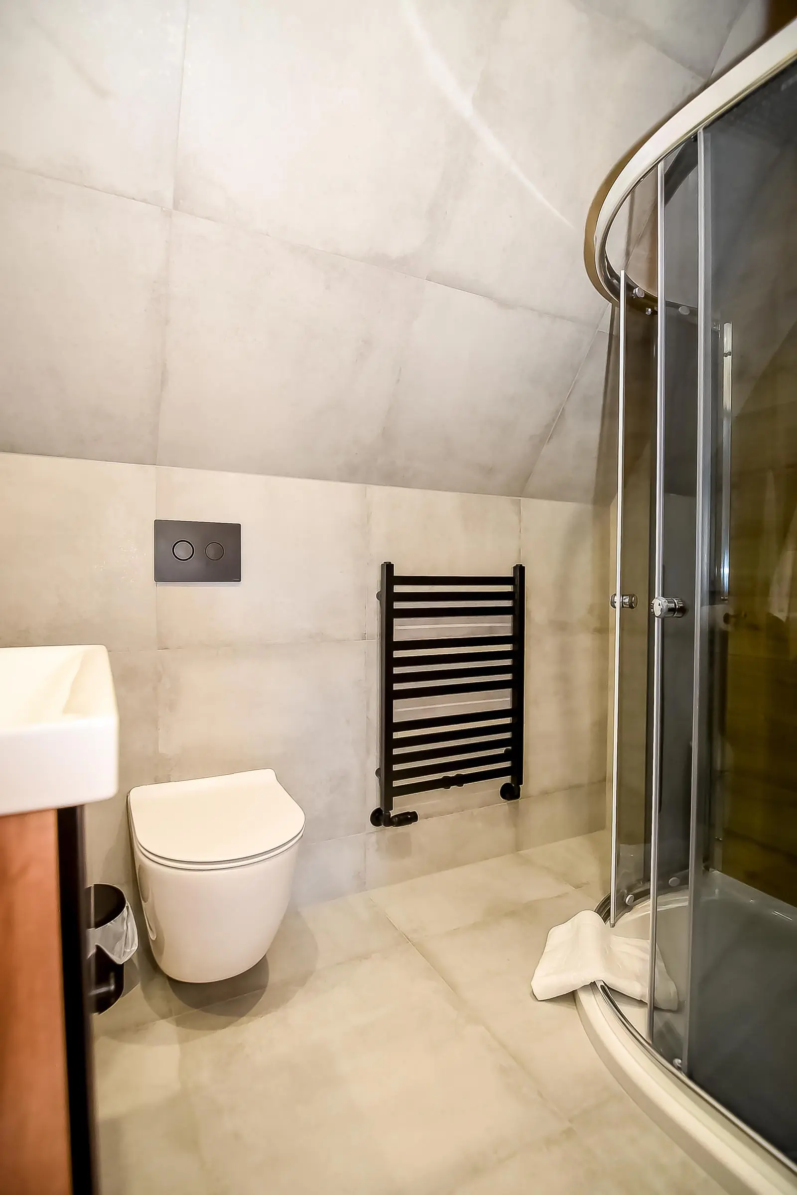 Apartament 2 łazienka — Wool & Wood Guest House, Tatry